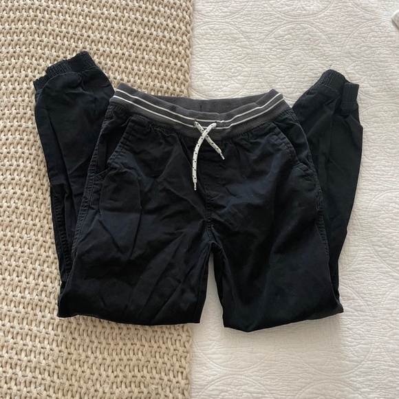 Boys Cat & Jack 5 shirts and pair of pants size L 12/14 - Picture 9 of 14